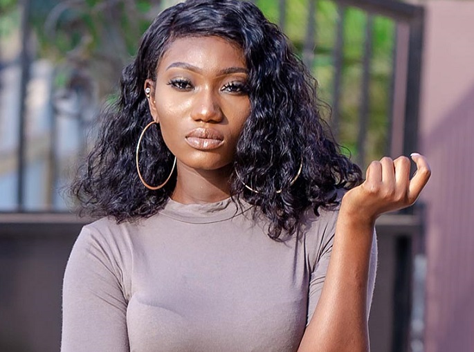 Watch: Wendy Shay walks out of interview after host threatened to show proof that she’s dating Bullet
