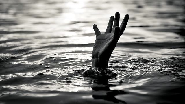 One dead, seven missing as boat capsizes on Volta Lake
