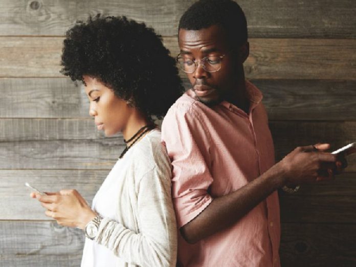 3 relationship myths that you need to stop believing immediately