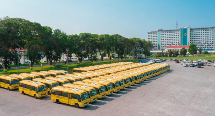 Gov’t Hands Over 100 Buses To Schools