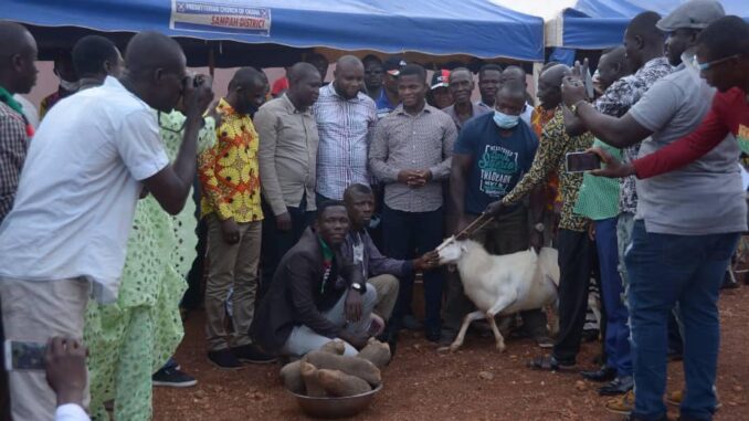 NDC Gifts Sammy Gyamfi Five Tubers of Yam and a Ram For Being Hardworking