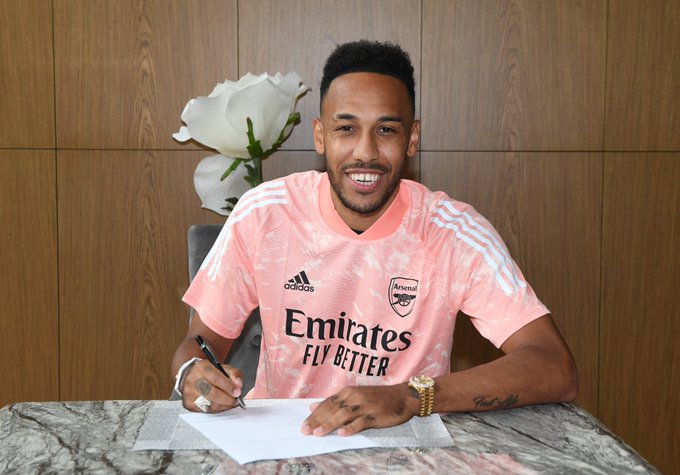 Pierre-Emerick Aubameyang Arsenal captain signs new three-year contract