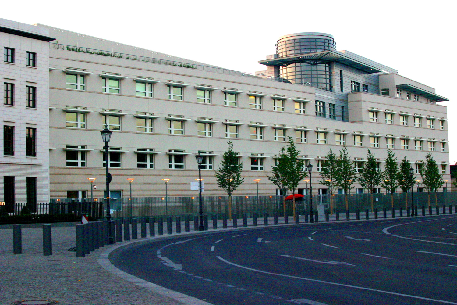 US Embassy postpones visa appointments amid Covid-19 surge