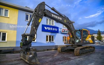 Volvo EC250EL Hybrid tracked excavator