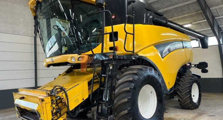 New Holland CX860