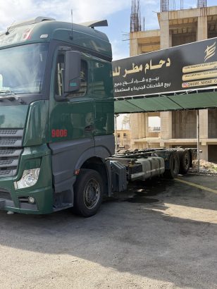 مرسيدس أكتروس